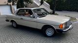 Mercedes-Benz 300 CD Turbodiesel C123 / Erstlack / H-Zulassung - Mercedes-Benz 300: 300cd