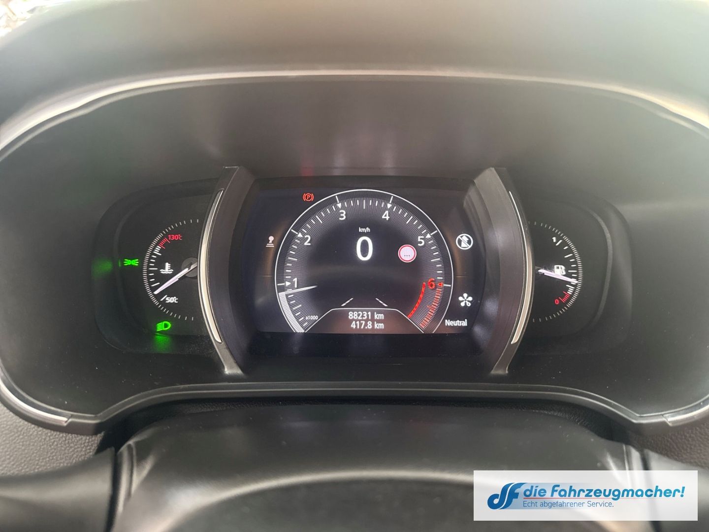 Fahrzeugabbildung Renault Megane IV Grandtour BOSE-Edition 1.2 TCe 130 Ene