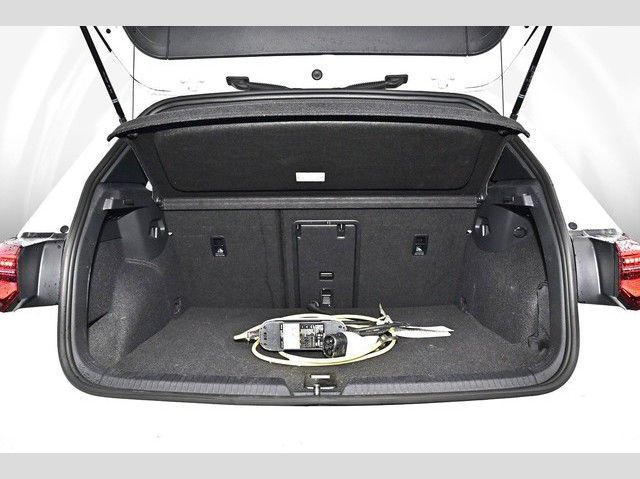 Volkswagen Golf - Bild 11