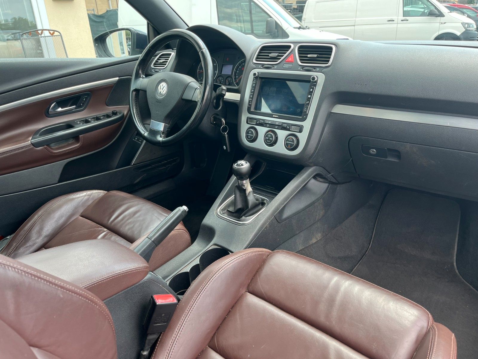 Fahrzeugabbildung Volkswagen Eos 2.0 TDI Edition 2009 Navi Leder Klima AHK