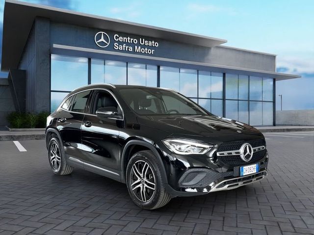 MERCEDES-BENZ Mercedes-Benz GLA GLA 250 e Plug-in hybrid Autom