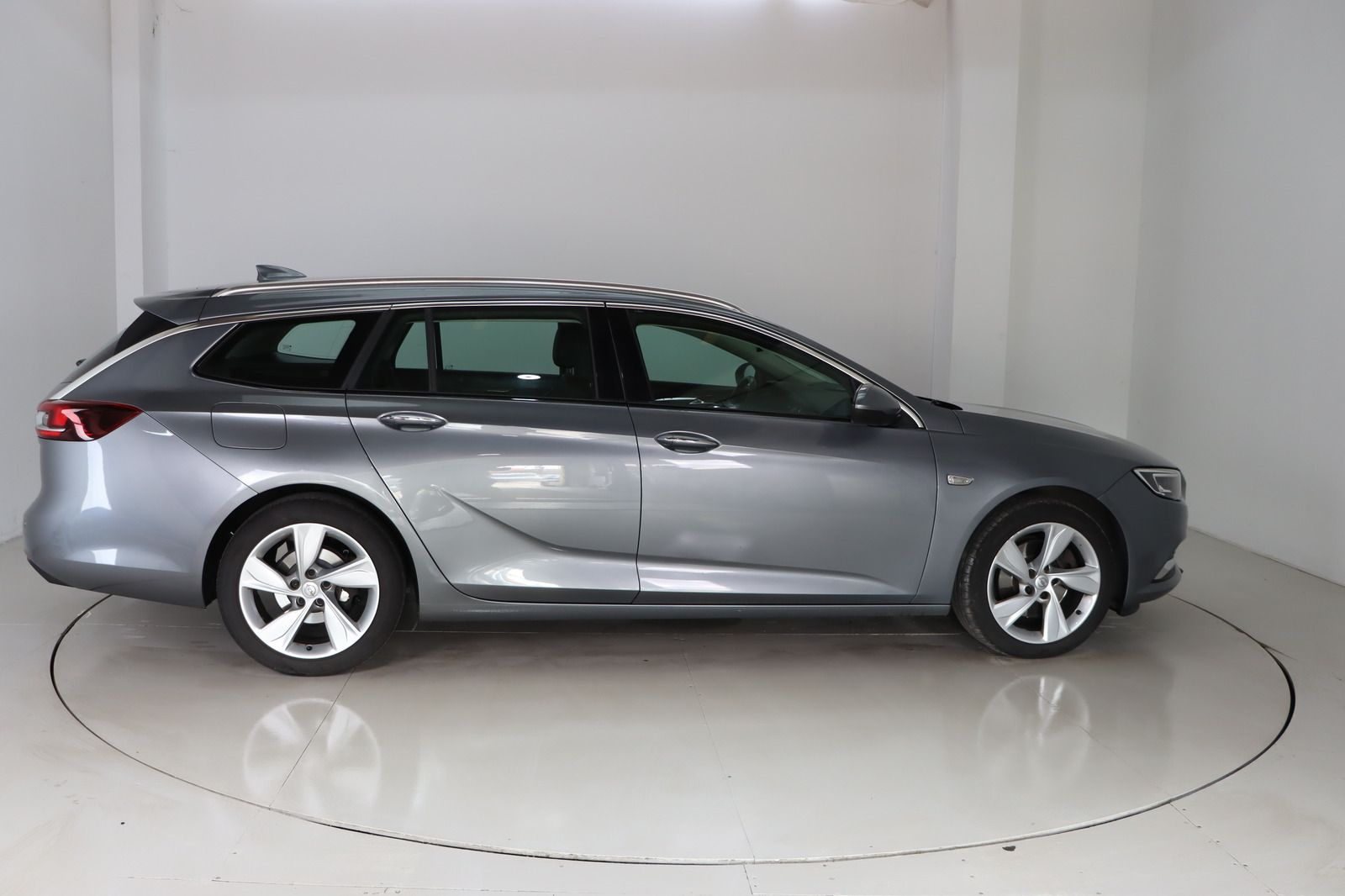 Fahrzeugabbildung Opel Insignia 2.0 CDTI Innovation * LED * Sitzhzg. *