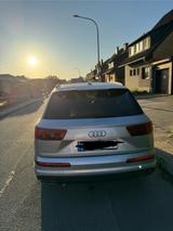 Audi Q7 50 TDI quattro tiptronic S line - silberne Audi Q7