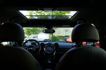 Fahrzeugabbildung MINI JOHN_COOPER_WORKS Countryman  Pano / 4x4