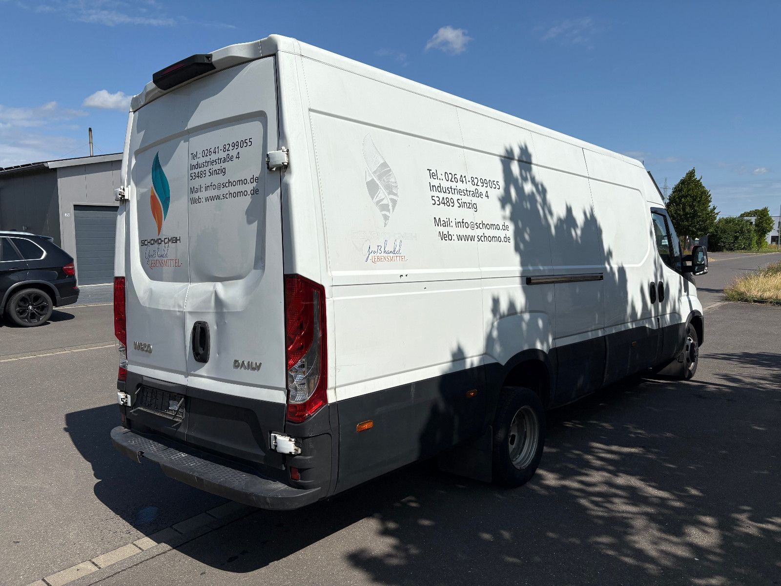 Fahrzeugabbildung Iveco Daily Kasten HKa 35 C ... V Radstand 4100/3-SITZ