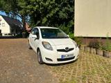 Toyota Yaris 1,0-Klima 5 Türer  - Toyota Yaris: Türer