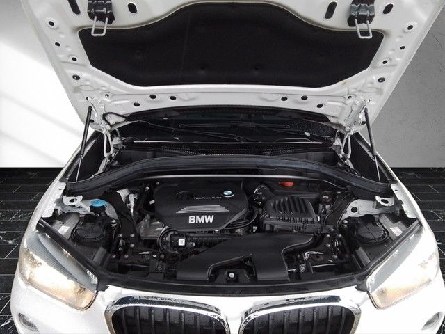 Fahrzeugabbildung BMW X1 18 i Advantage sDrive Klimaautomatik Leder PD