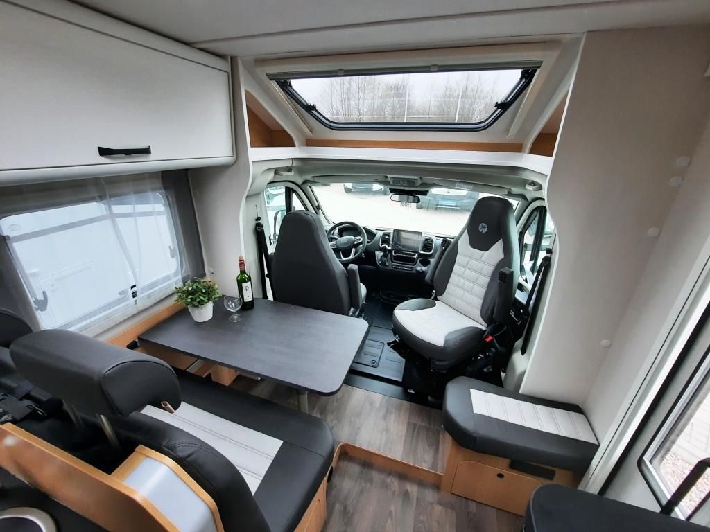 Fahrzeugabbildung Sunlight T 67S Adventure Edition Verfüg./Sparen Sie 5.086