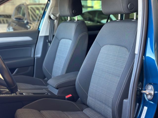 Passat Variant 1.5 TSI DSG  Business NAVI AHK-kl
