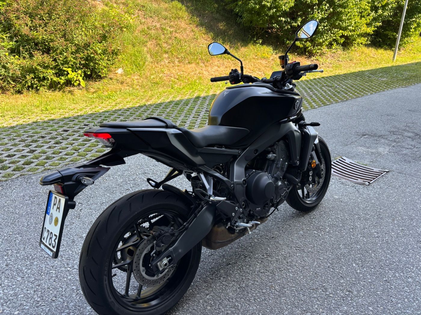 Fahrzeugabbildung Yamaha MT 09