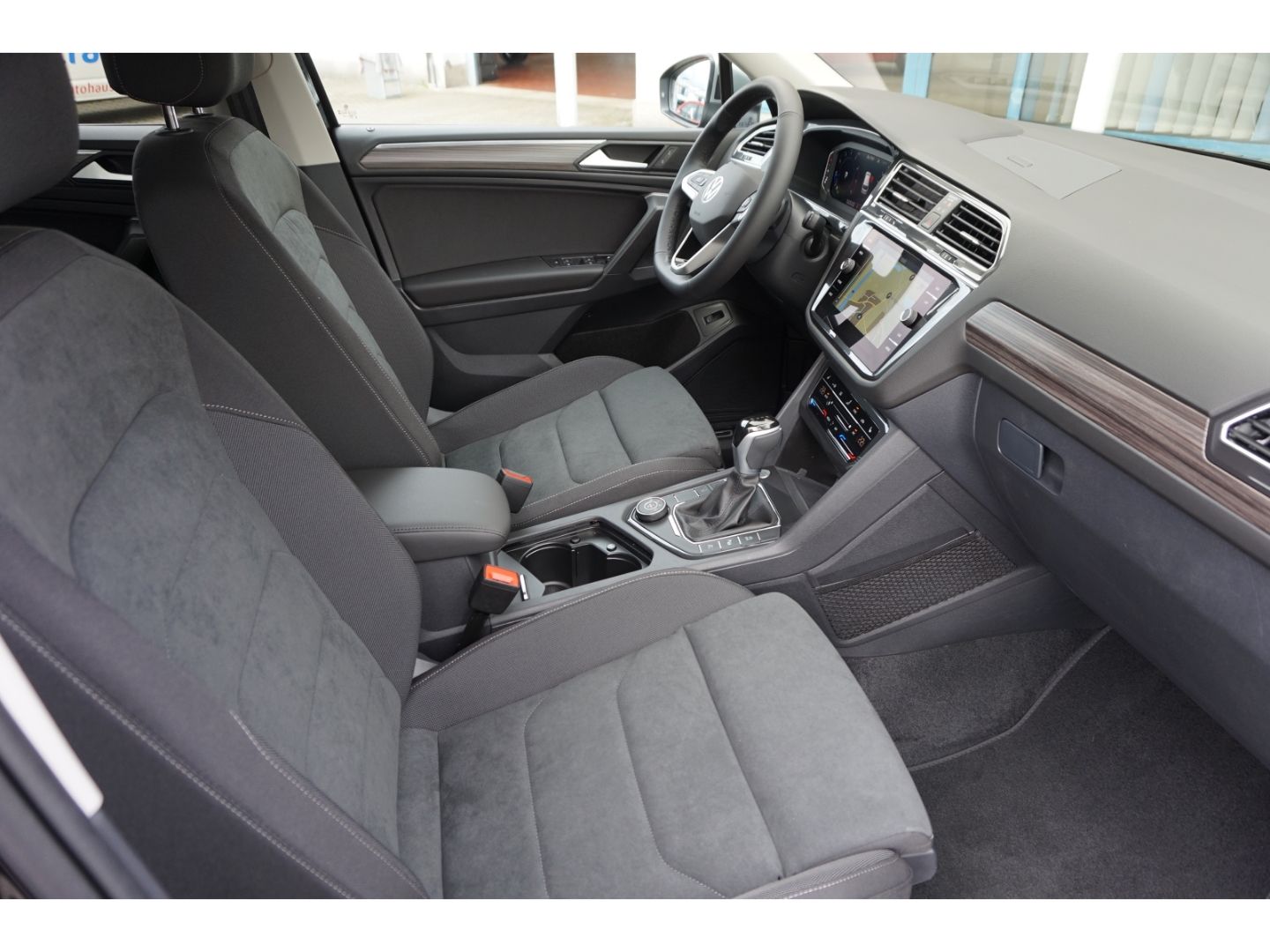 Tiguan Allspace 2.0 TSI DSG 4M Elegance 7-Si*AHK