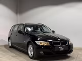 BMW 318 i Touring Automatik Navi PDC Temp - BMW aus 2011: Kombi