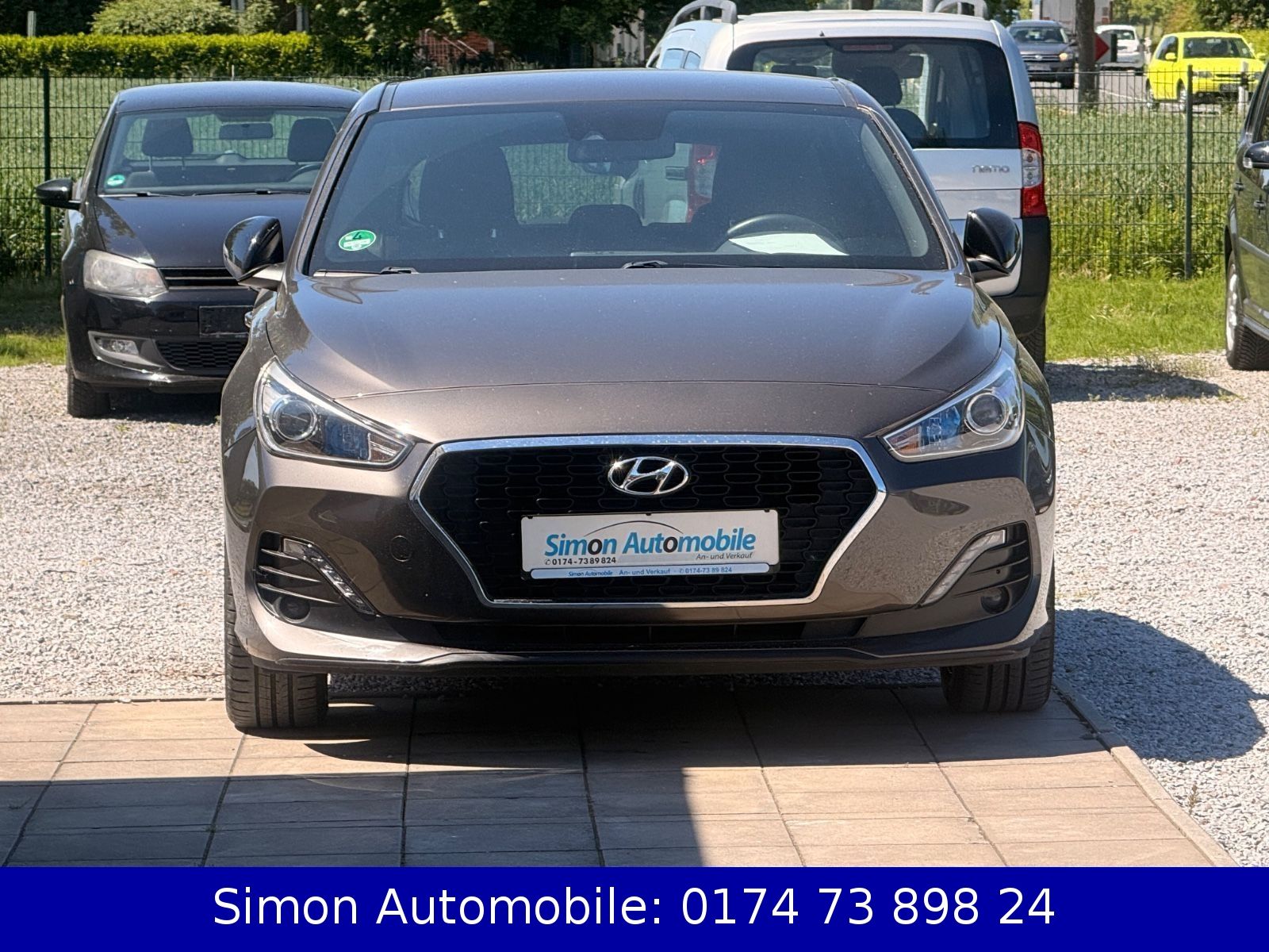 HYUNDAI i30