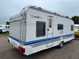 Hobby 560 KMFE STOCKBETT FESTBETT MOVER 1600 KG - Hobby Wohnwagen 560 kmfe