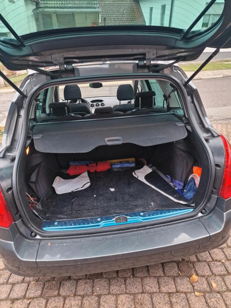 Peugeot 308 2009 — photo 8