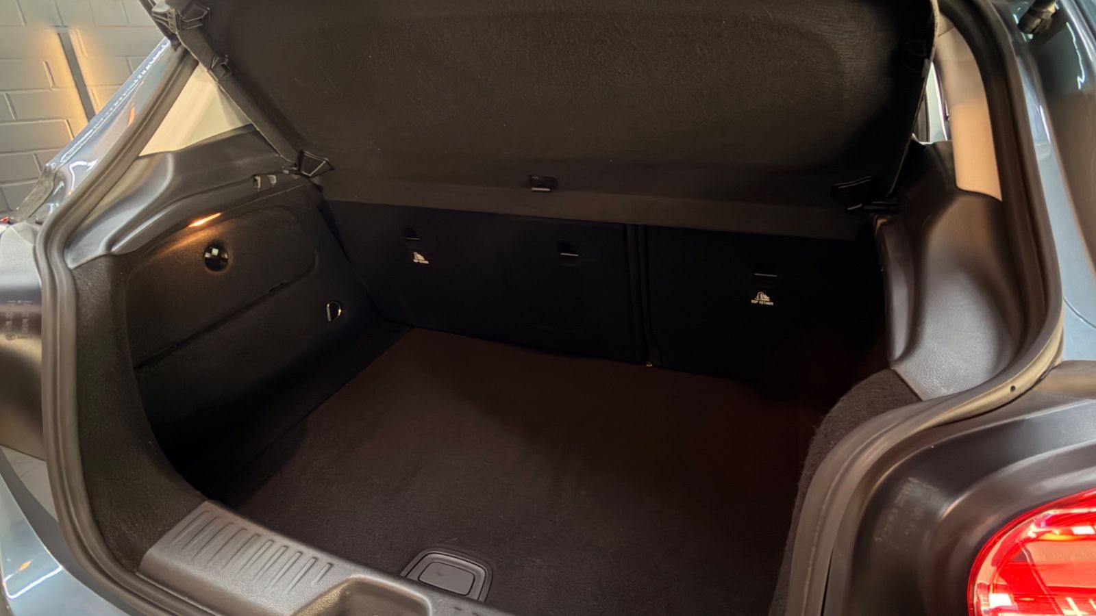 MERCEDES-BENZ A 180 A 180 Urban Kamara|LED|Xenon|Automatik Vorschau 30
