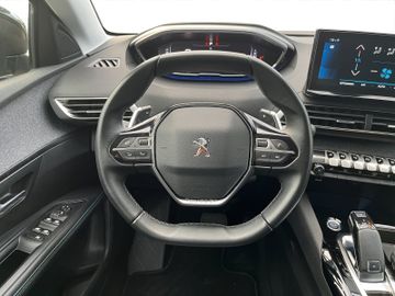 Peugeot 5008 Allure Pack HDI 130 Navi+SHZ+360°+7Sitzer