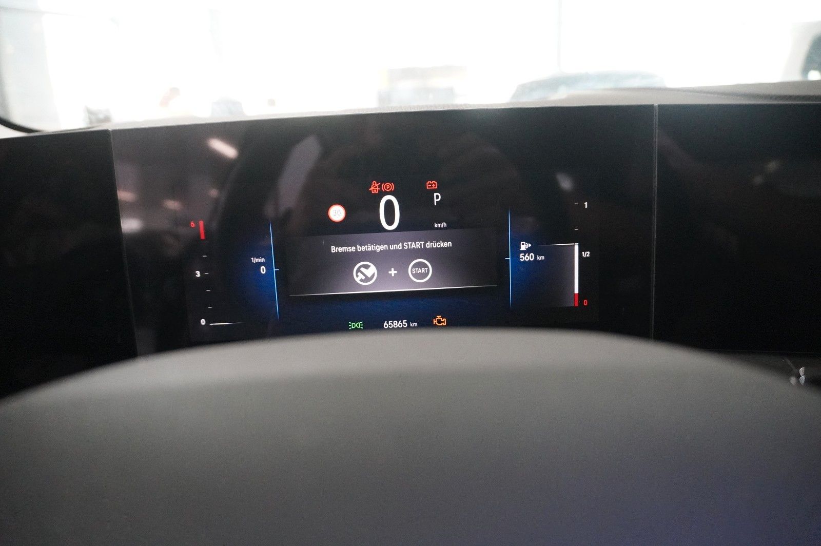 Fahrzeugabbildung Opel Astra L Lim. 1.5D ELEGANCE NAVI/LED/KAMERA/SPORT
