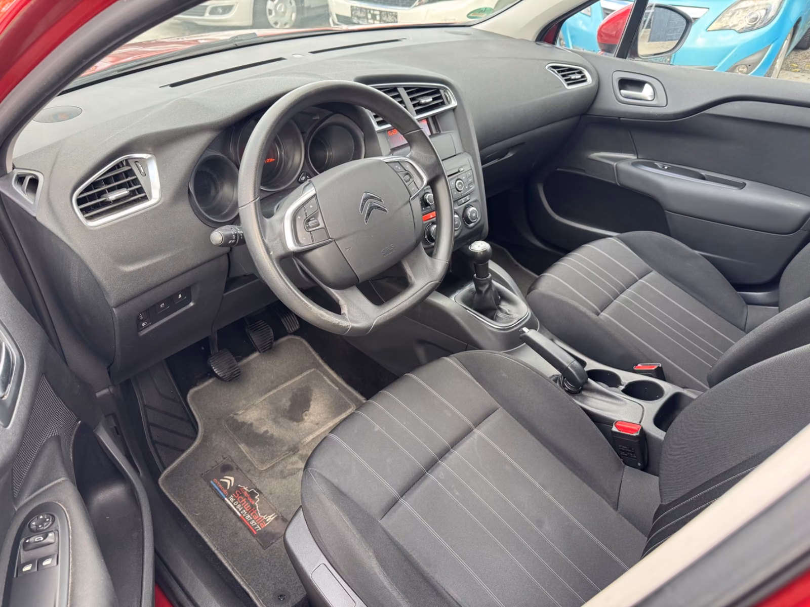 Citroën C4 Lim. Live 1,2 Ltr. - 81 kW / Klima / 1 Hand