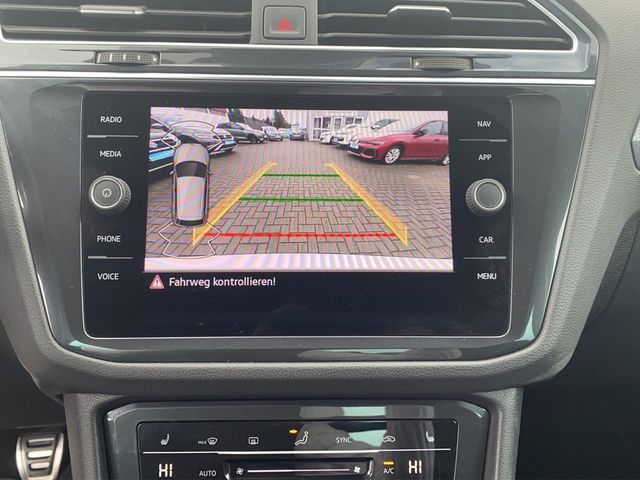 Volkswagen Tiguan - Bild 17