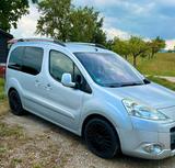 Peugeot Partner Tepee 1.6 HDi  82kW / 112PS - gebrauchte Peugeot Partner Tepee aus dem Jahr 2011