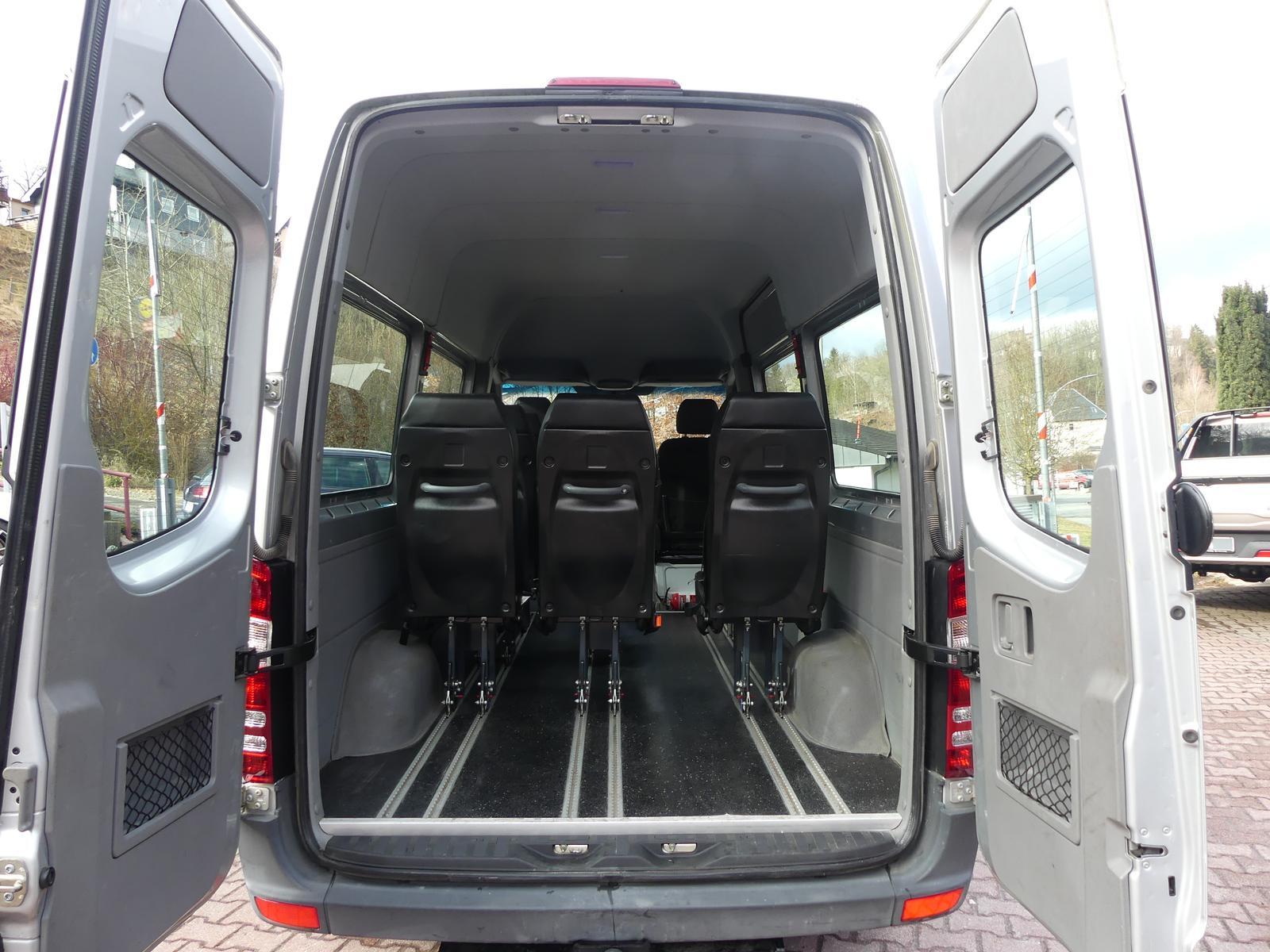 Mercedes-Benz Sprinter 2.1 CDI*AHK*Standhzg.*SHZ*USB*9-Sitzer