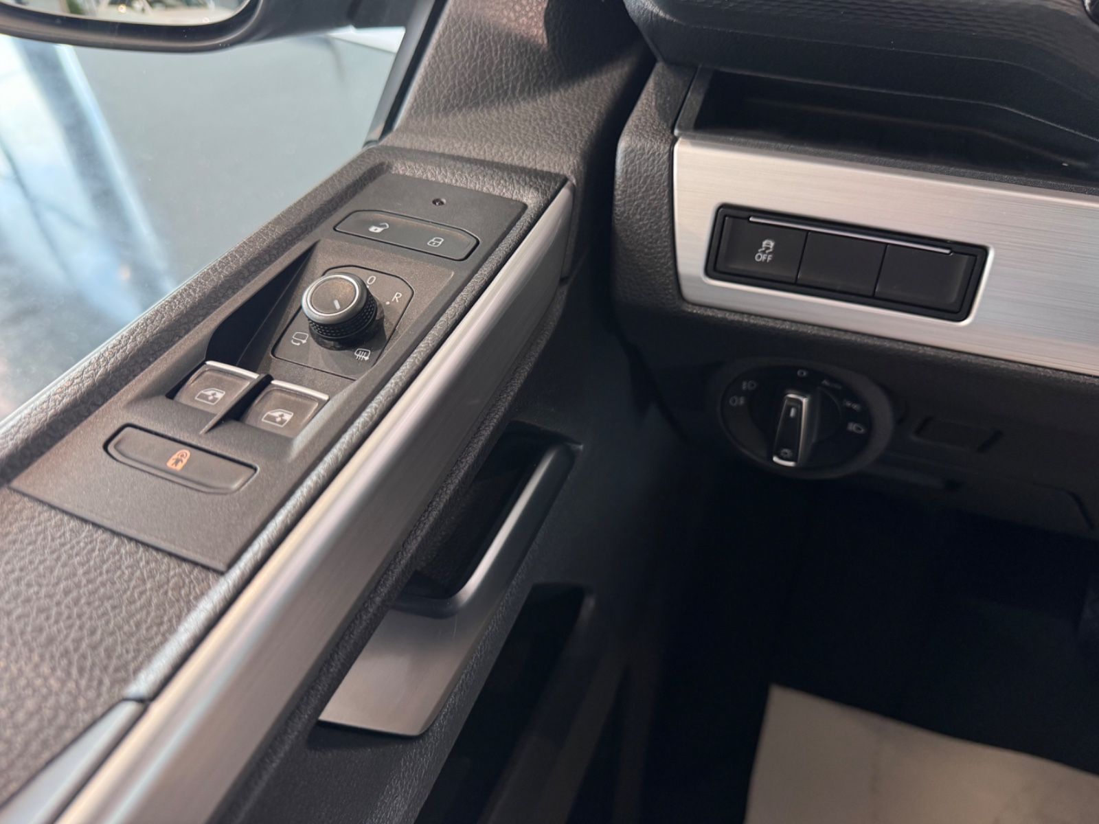 Volkswagen T6 Multivan Edition VIRTUAL KAMERA LED AHK SHZ foto 22