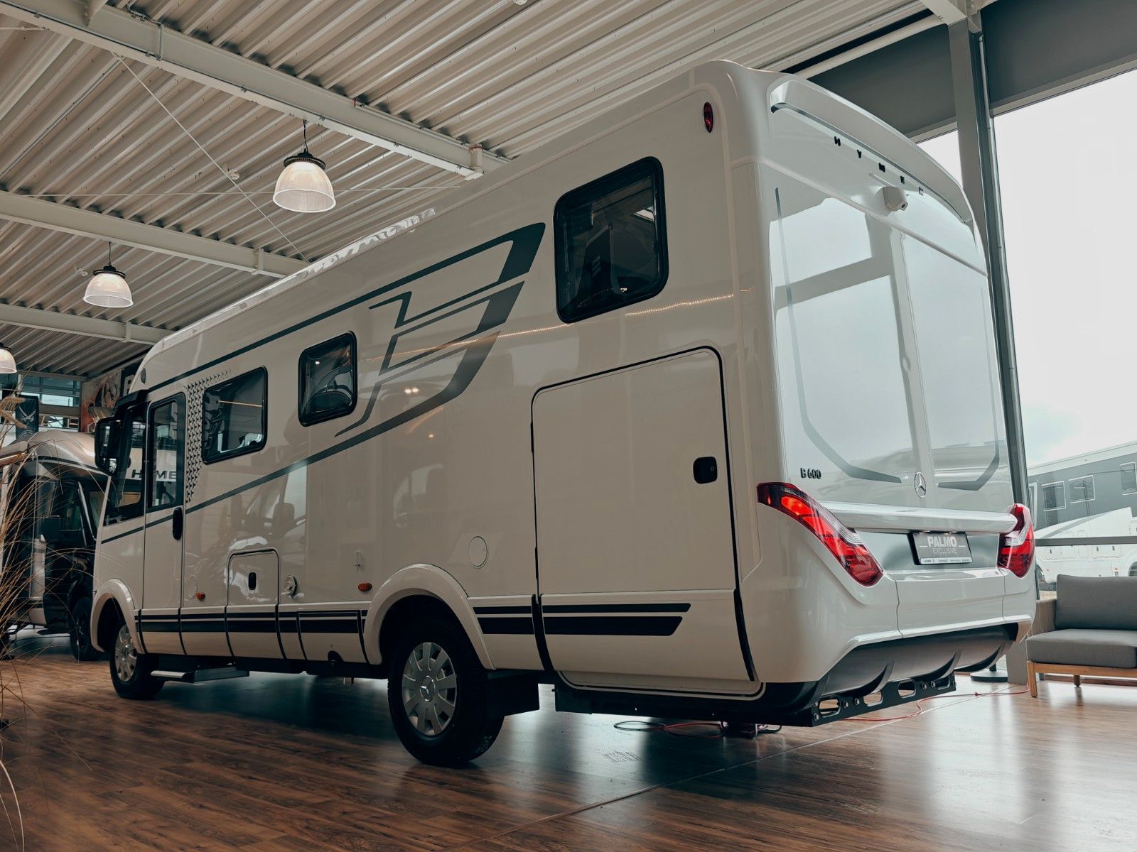 Fahrzeugabbildung HYMER / ERIBA / HYMERCAR B-KLASSE MC I 600 PREMIUM 2026