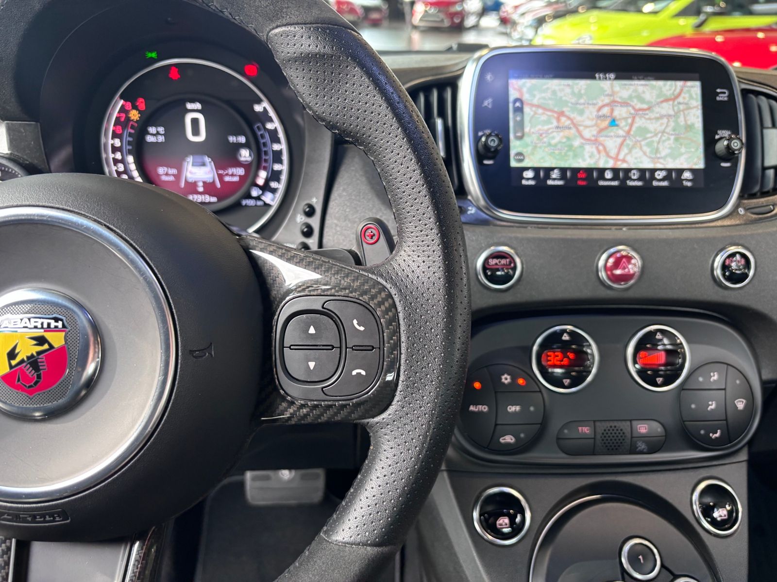 Fahrzeugabbildung Abarth 595 C esseesse BEATS XENON NAVI ALU