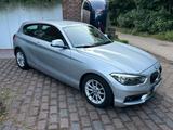 BMW 118i Metallic/Silber - BMW mit Benzin-Antrieb: Metallic
