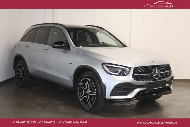 MERCEDES-BENZ GLC 300 e 4Matic AMG Night-NAV-LED-PANO-AHK-BURM