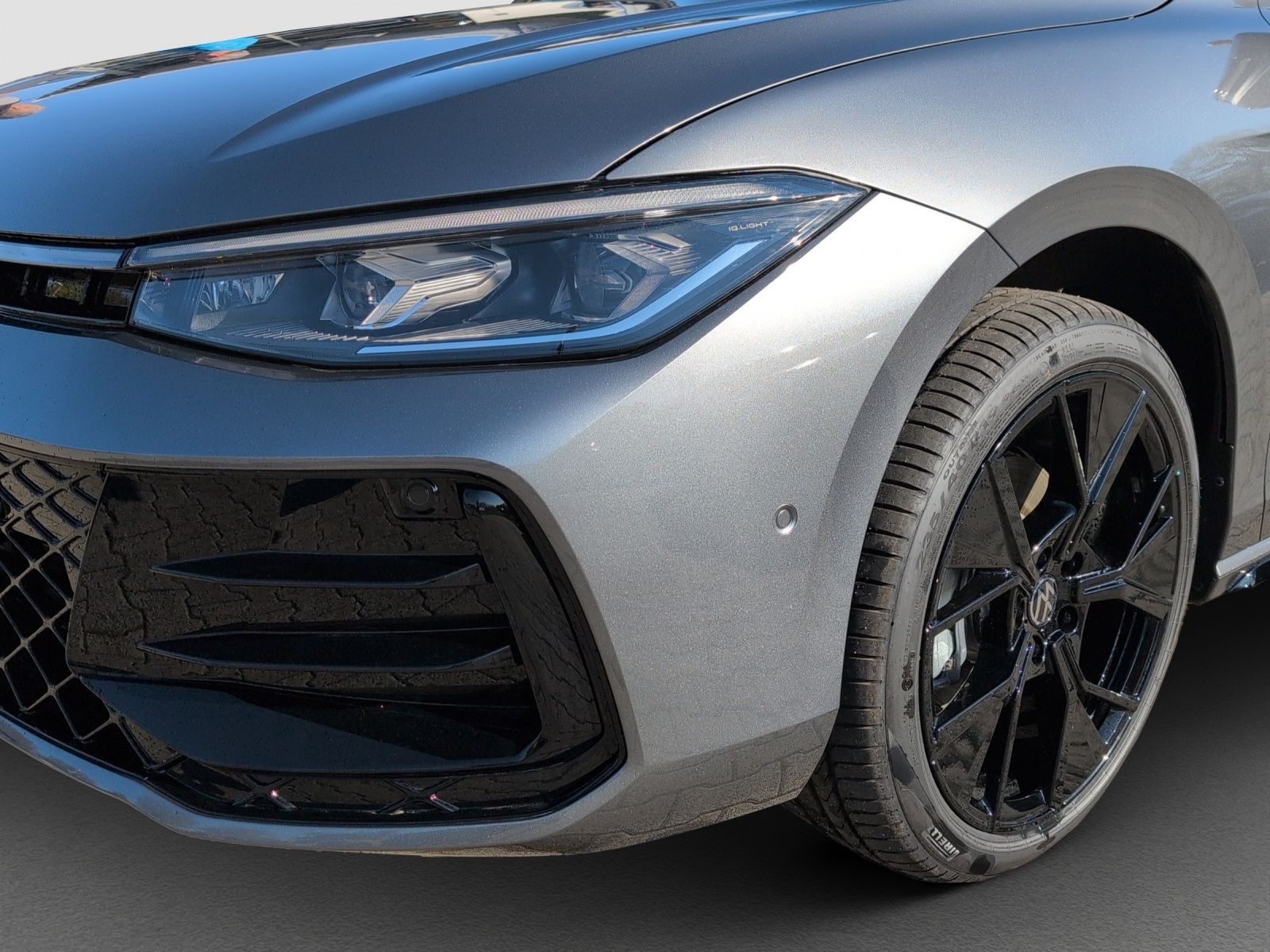Volkswagen Passat - Bild 13