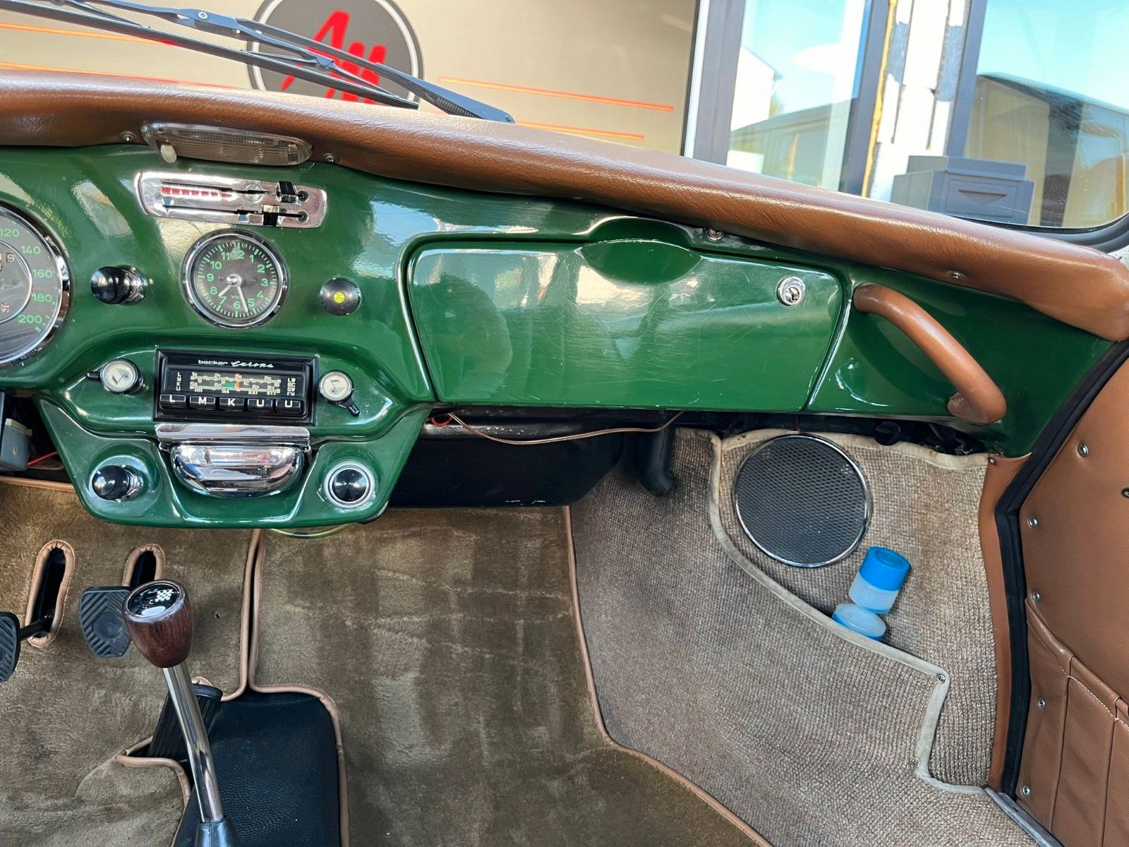 Fahrzeugabbildung Porsche 356 C*2.Hand*elktr. Schiebedach*