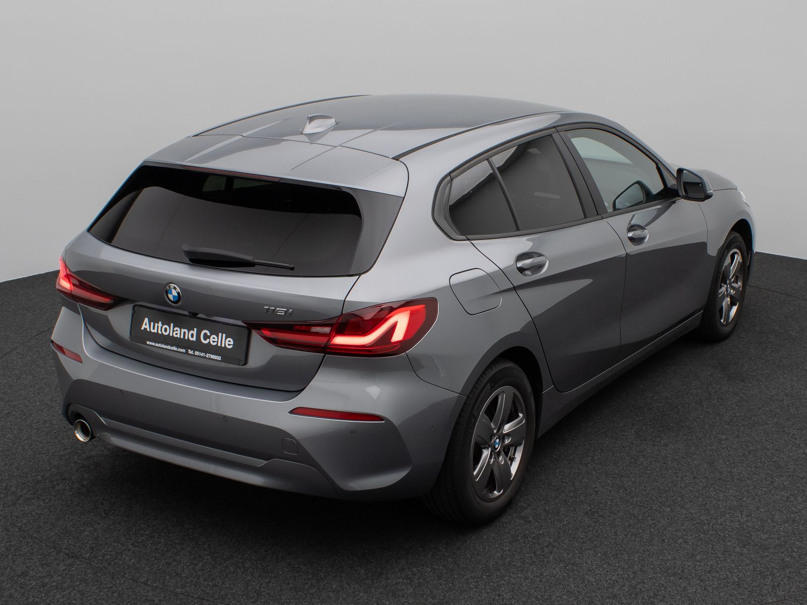 Fahrzeugabbildung BMW 118i Kamera DAB Lordos CockPitPro Lenkrhzg LED
