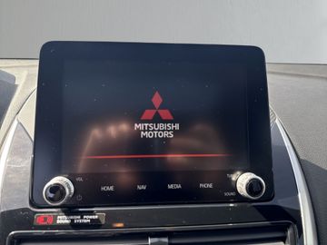 Mitsubishi Eclipse Cross - 12