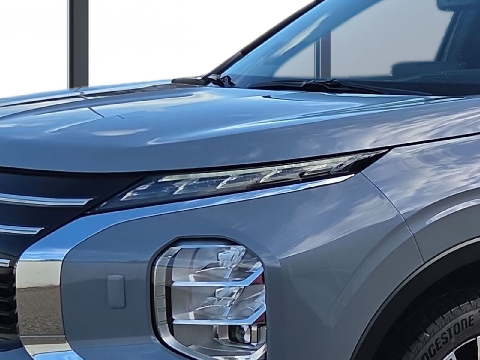 Fahrzeugabbildung Mitsubishi Outlander 2.4 PHEV  " TOP " AHK "