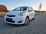 Toyota TOYOTA Yaris 1.0 Benziner Euro 5 BJ:2011 i... - Toyota Yaris: Kombi