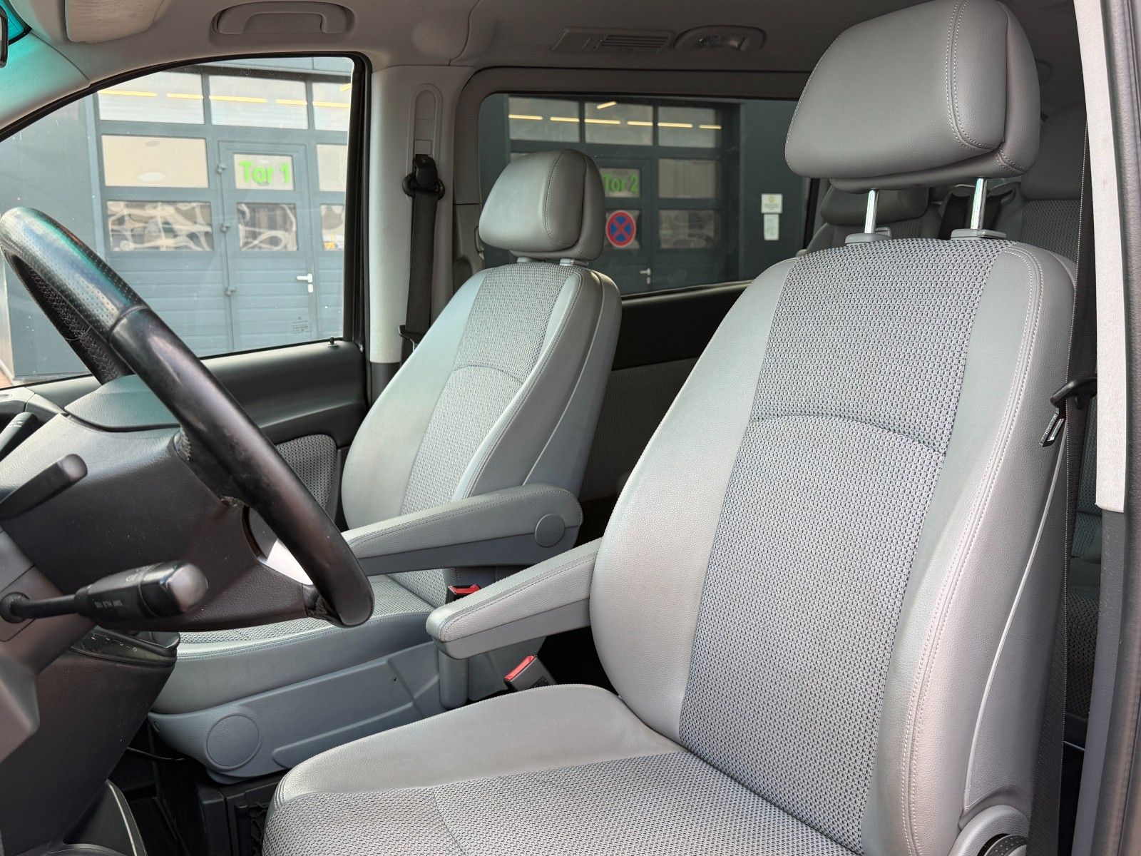 Fahrzeugabbildung Mercedes-Benz Viano 2.2 CDI Trend *Navi*Sitzhzg*7-Si*AHK*PDC*