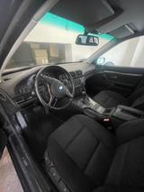 BMW 530i A - - BMW 530 aus 2004: 530i