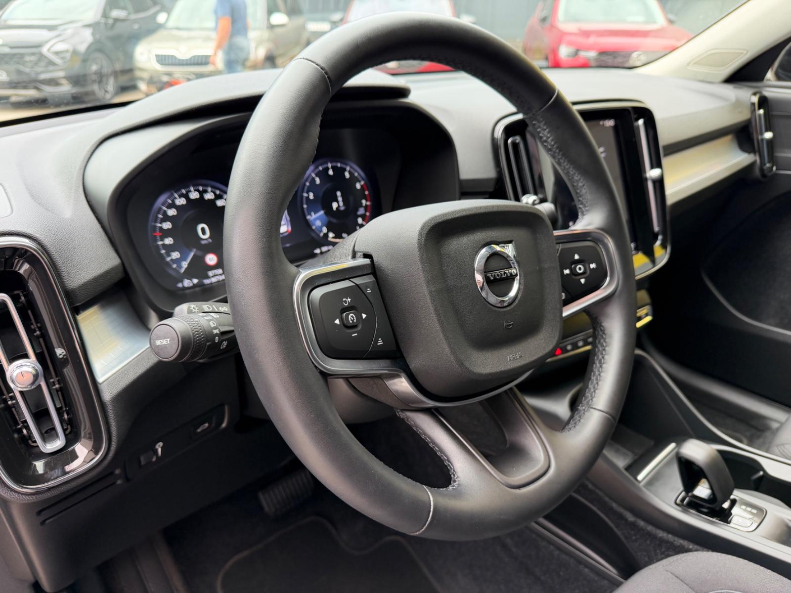 Volvo XC40 Momentum/KAMERA/LED/SHZ/AUTOMATIK/AHK, миниатюра 15
