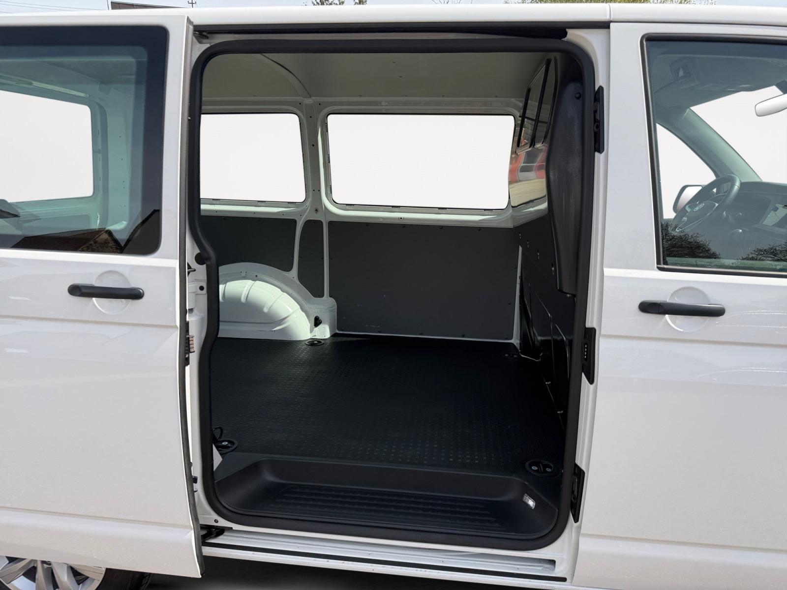 Volkswagen T6.1 Transporter 2.0 TDI App-Connect | PDC