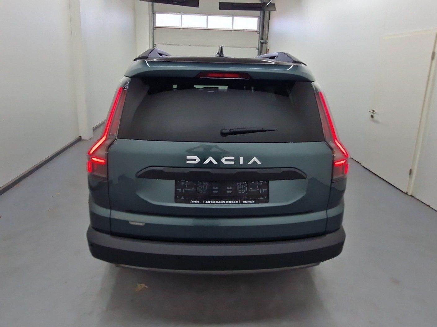 DACIA Jogger Journey Hybrid 155 7-Sitzer – Bild 3