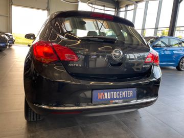 Opel Astra J Lim. 5-trg. Energy *TEMPOMAT*LKHZ*AHK*