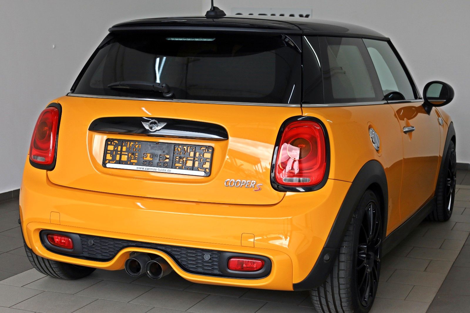 Fahrzeugabbildung MINI COOPER S T.Leder,Navi,LED,SH,PDC,SR+WR