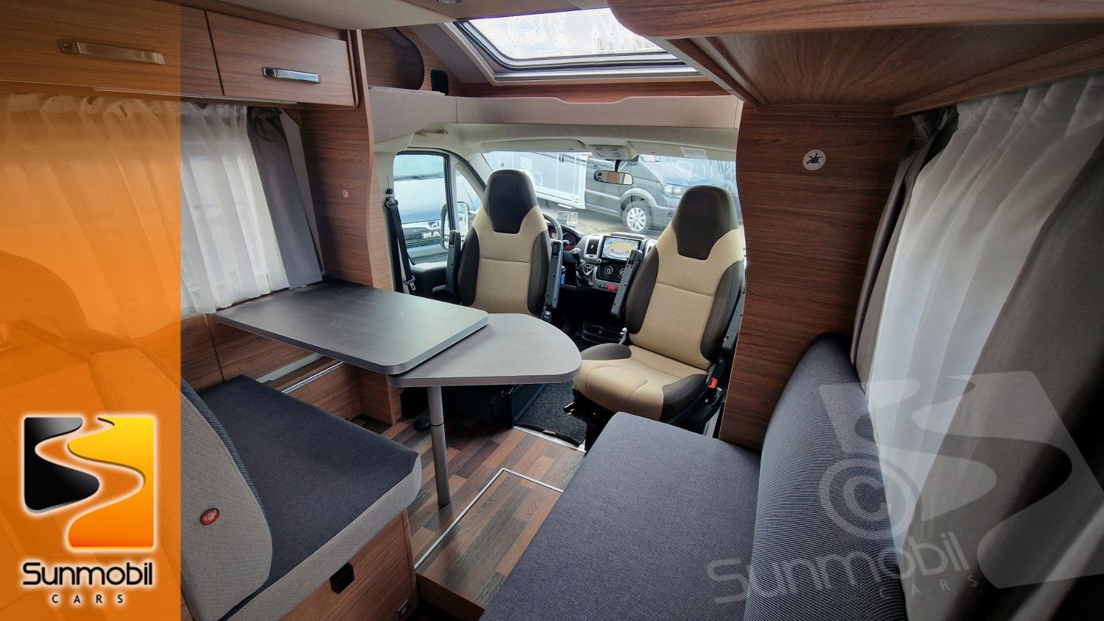 Fahrzeugabbildung Weinsberg CaraSuite 650 MF Lithium Dachklima