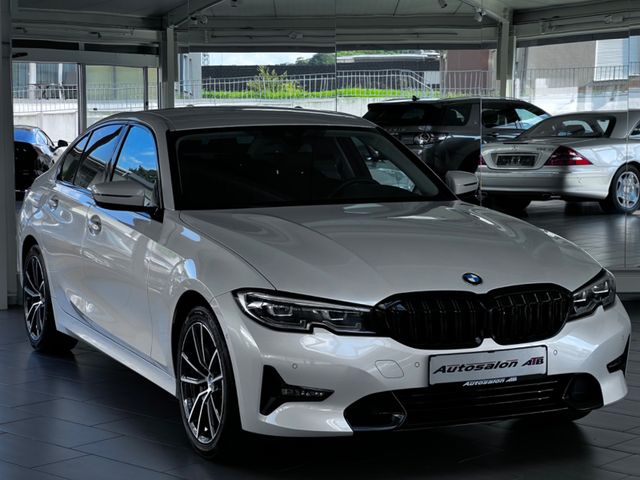 BMW 330 i Sport Line |LED-SCHEINWERFER NAVI LEDER|