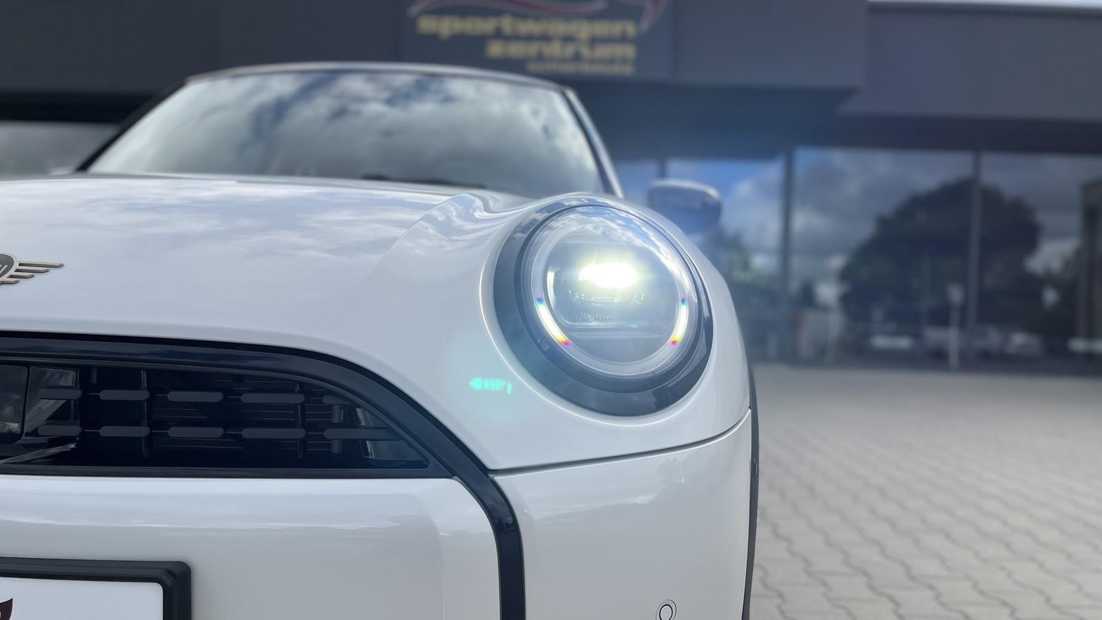 MINI Cooper Sport-Lederlenkrad, HUD, Paket: S