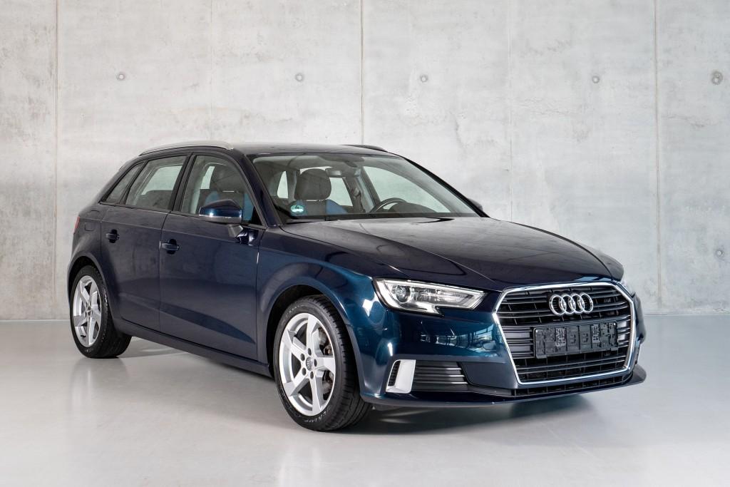 Audi A3 Sportback Navi Automatik Klima SHZ Tempomat 