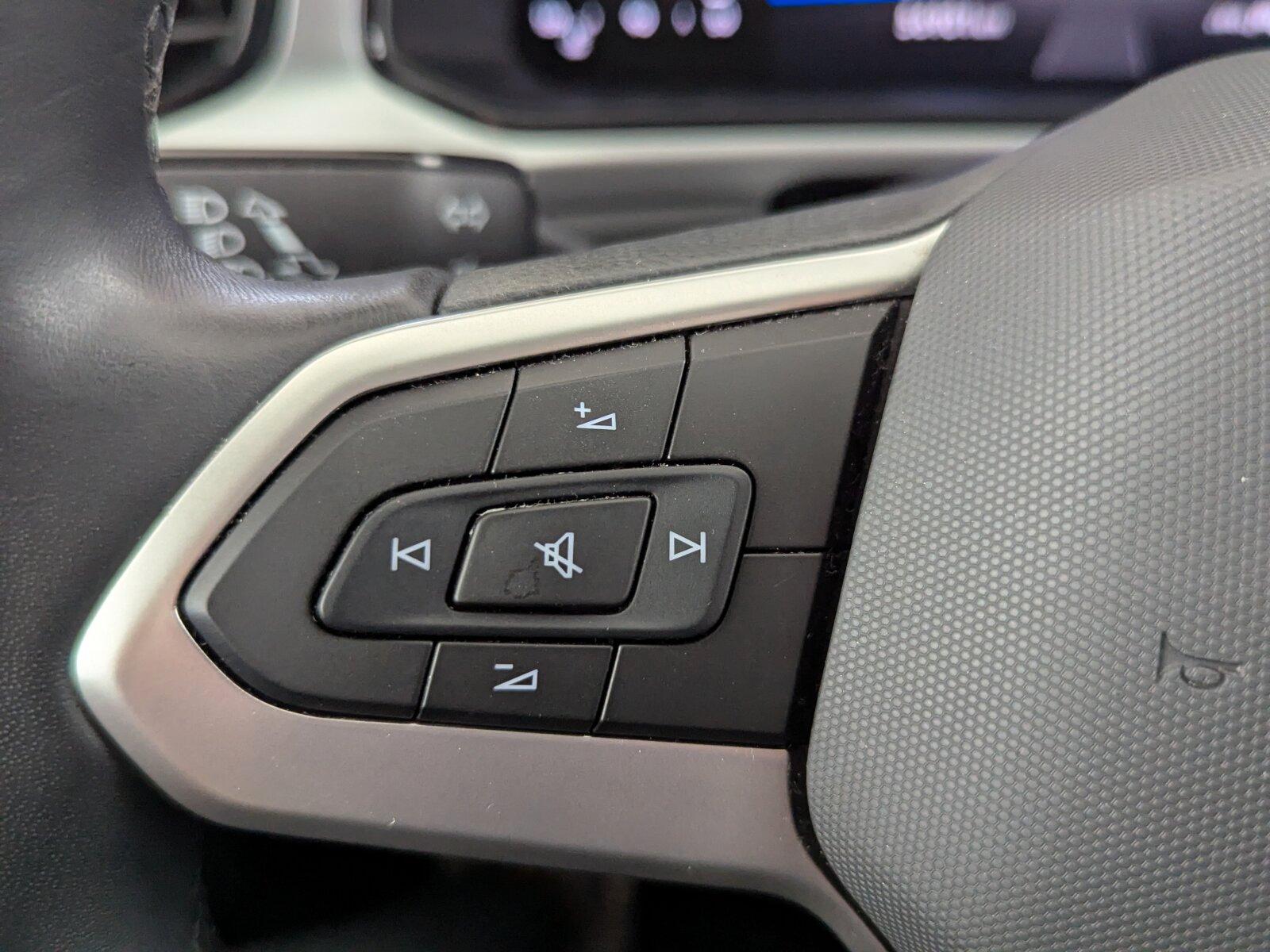 Volkswagen T-Roc 1.5 TSI Life DSG LED+CARPLAY+SHZ+PDC+Klima, миниатюра 20