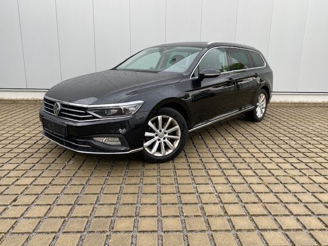 Passat Variant 2.0 TDI DSG Elegance AHK/MATRIX/1